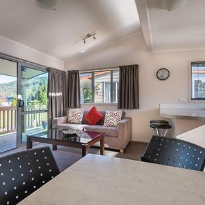 Deluxe Cabin
